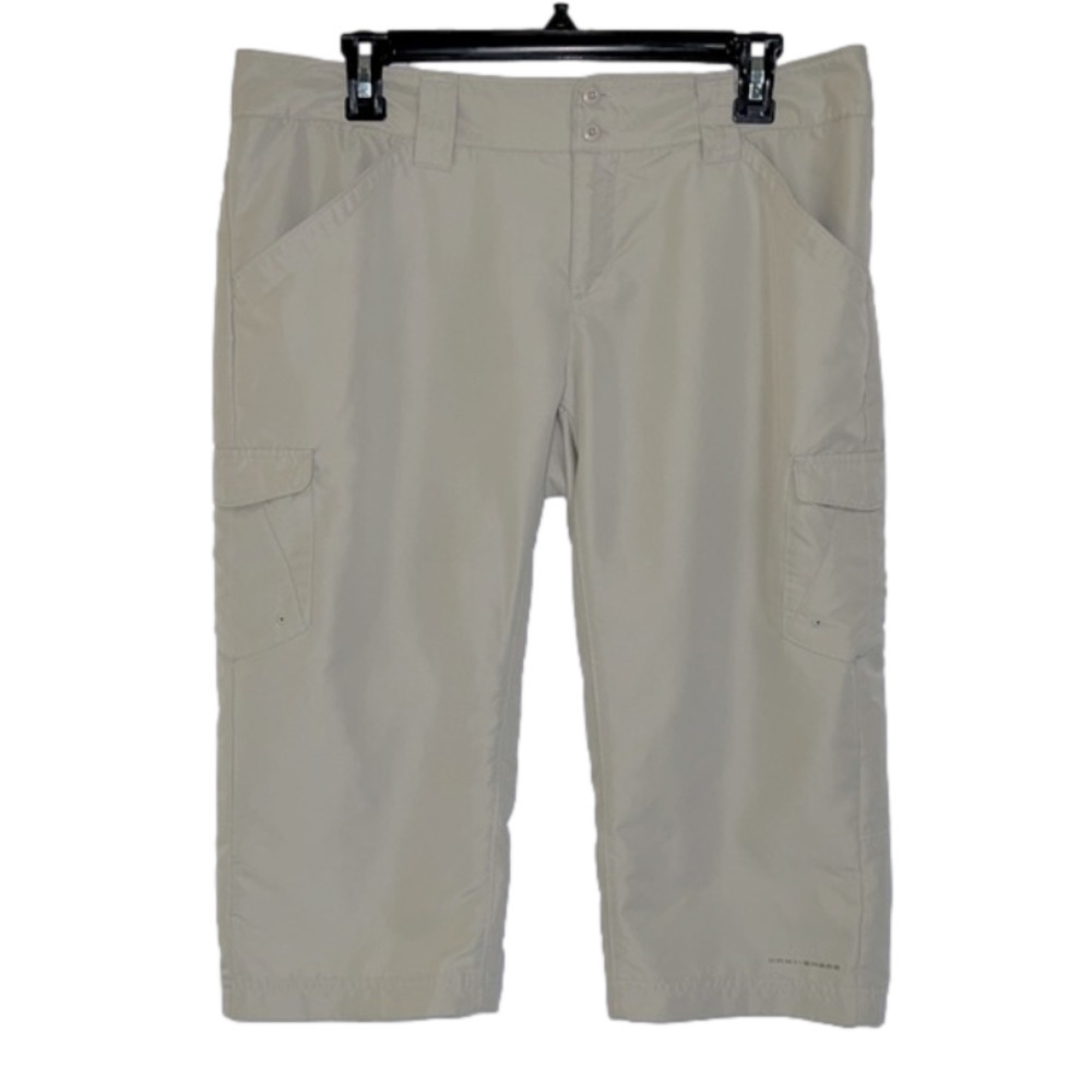 Columbia Omni-Shade Cropped Capri Tan Light Beige Cargo Hiking Pants - Size 10